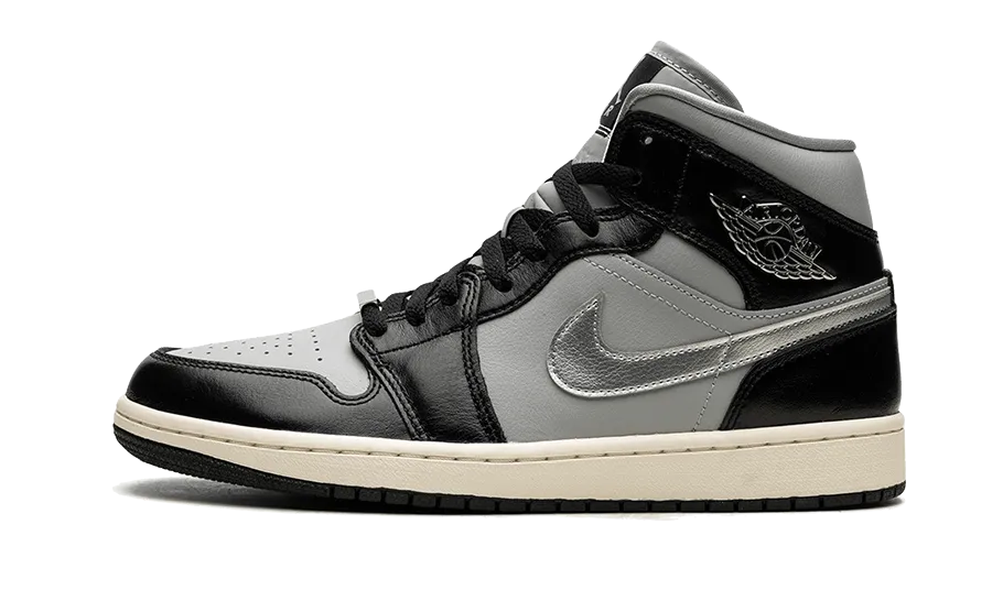 Air Jordan 1 Mid Black Chrome