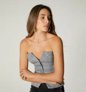 Blusa strapless con botones