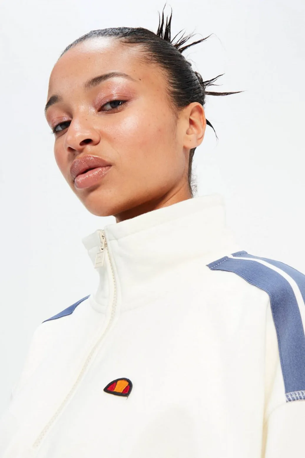 ELLESSE INNA CROP SWEATSHIRT