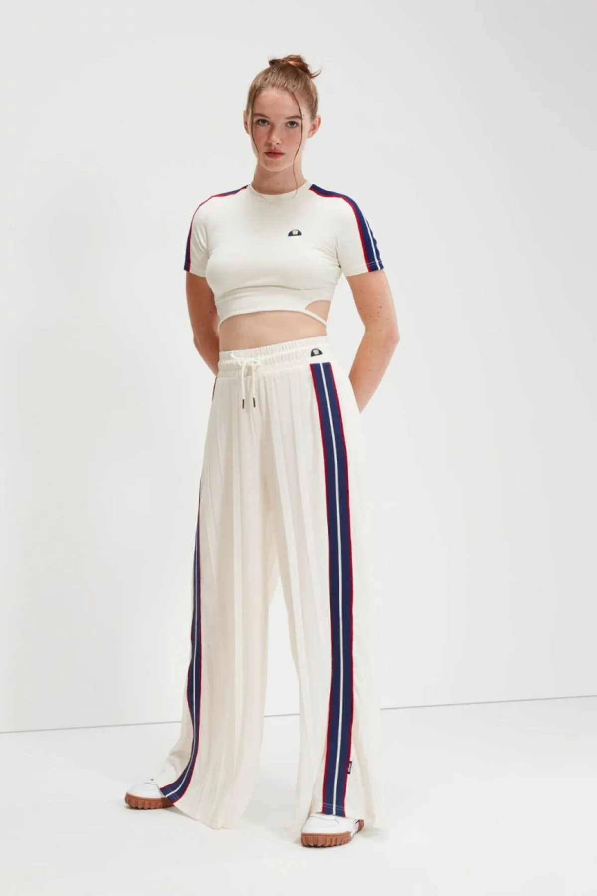 ELLESSE MALDONADO CROP T SHIRT