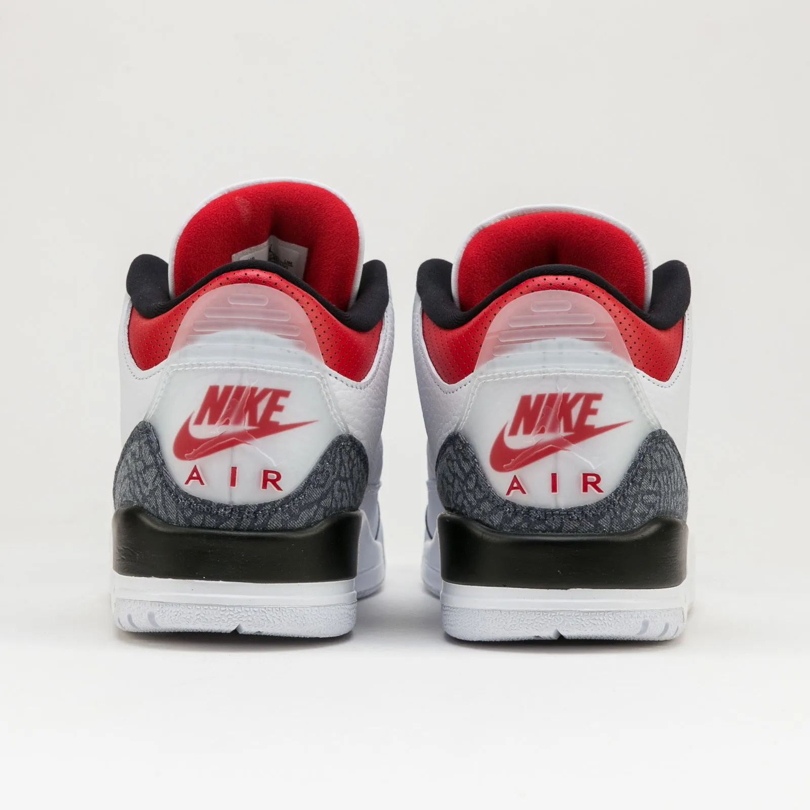 Jordan Air Jordan 3 Retro Denim SE "Fire Red"