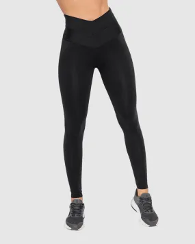 Legging deportivo de compresión con pretina cruzada en forma de V