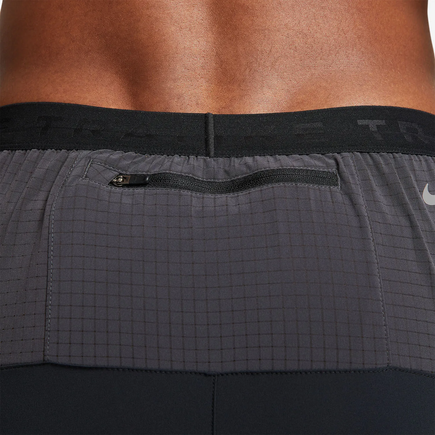 Nike Dri-FIT Second Sunrise 7in Shorts