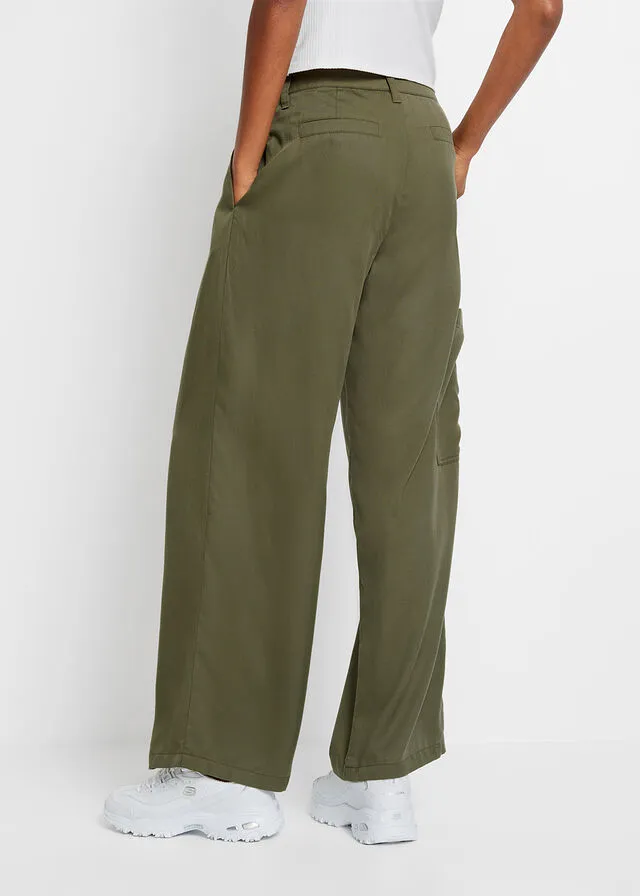 Pantalón chino Verde grisáceo