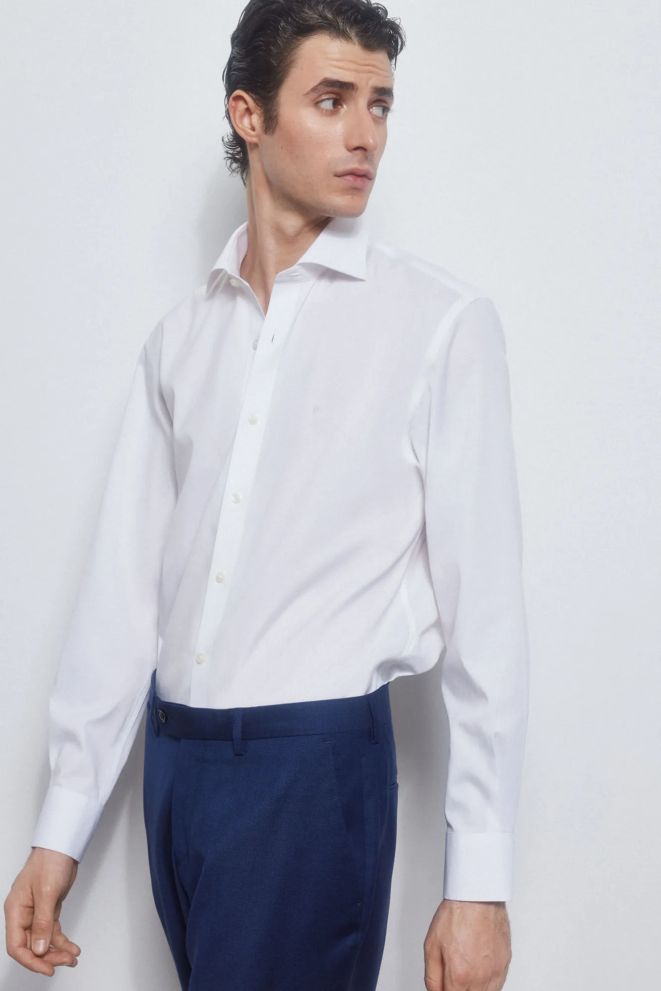 Plain non-iron + stain-resistant dress shirt