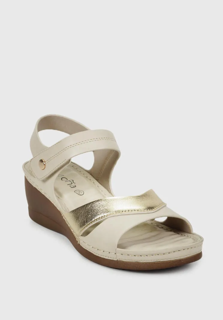 Sandalia Egeria Beige